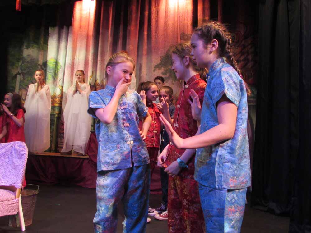 Year 6 Production of 'Mulan', March 2016
